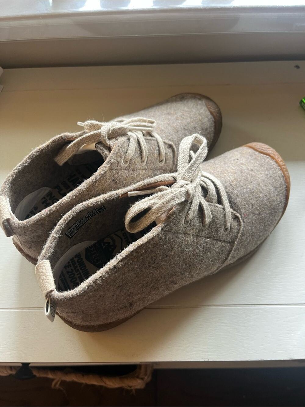 KEEN Mosey Chukka Lace Up Ankle Boots Booties Womens Size 8